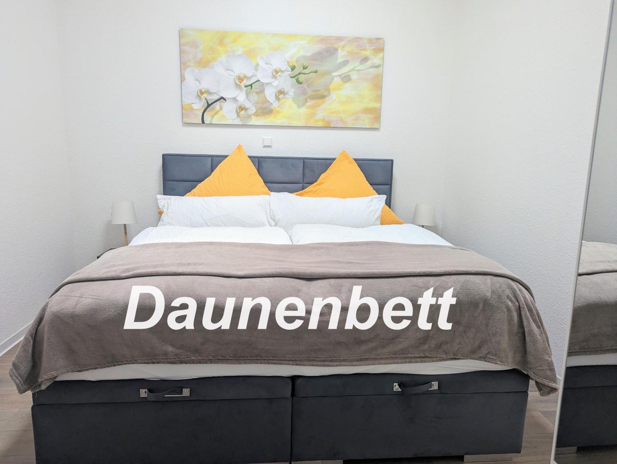 Fewo Urban Gotha - Apartment Orangerie - Am Schlosspark- Parken An Der Der Tuer- Barrierefrei, 900 Meter Zum Bahnhof - Wallbox ภายนอก รูปภาพ