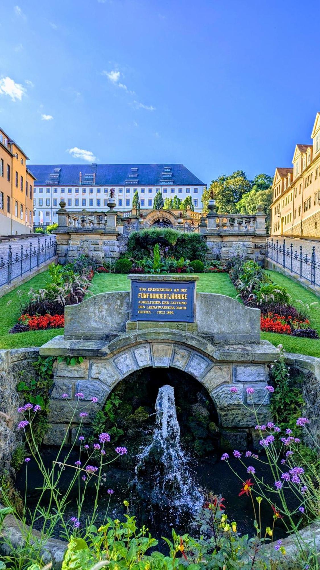 Fewo Urban Gotha - Apartment Orangerie - Am Schlosspark- Parken An Der Der Tuer- Barrierefrei, 900 Meter Zum Bahnhof - Wallbox ภายนอก รูปภาพ